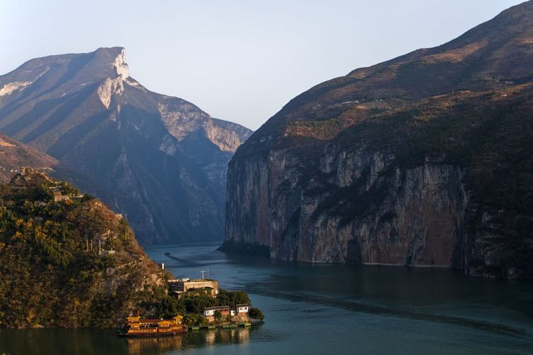 qutang_gorge_on_changjiang)